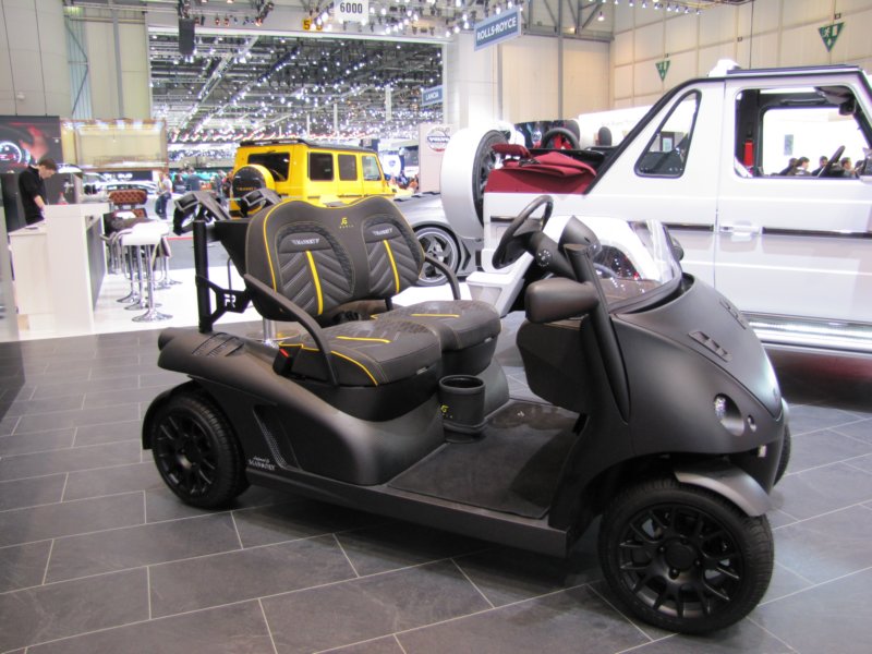 mansorygariacurrusgolfcart2.jpg