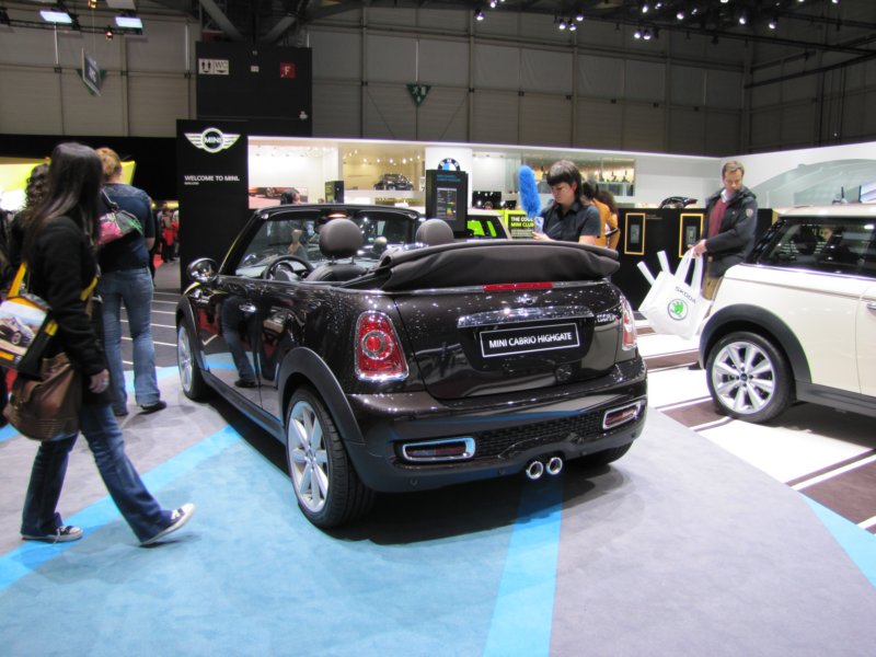 minicabriohighgate5.jpg