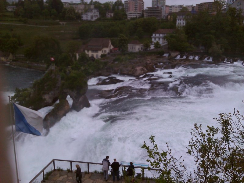 rheinfallschaffhausen112.jpg