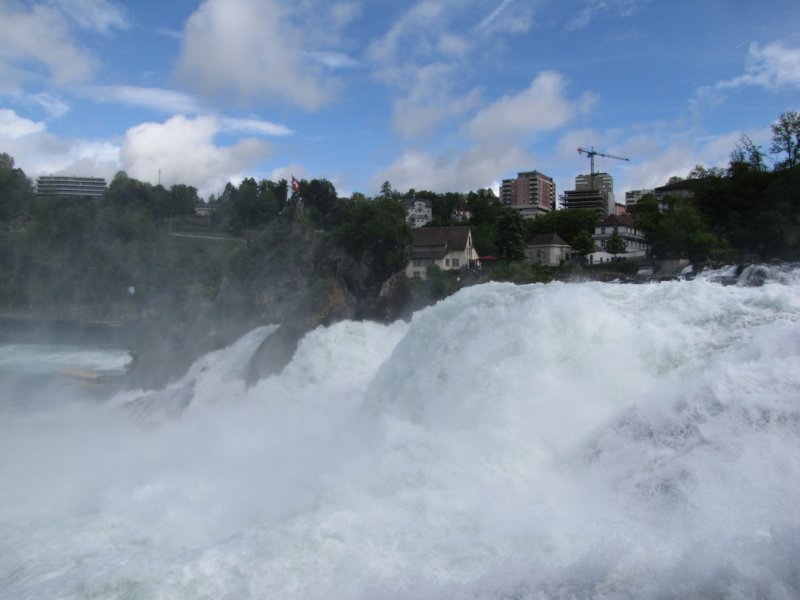 rheinfallschaffhausen80.jpg