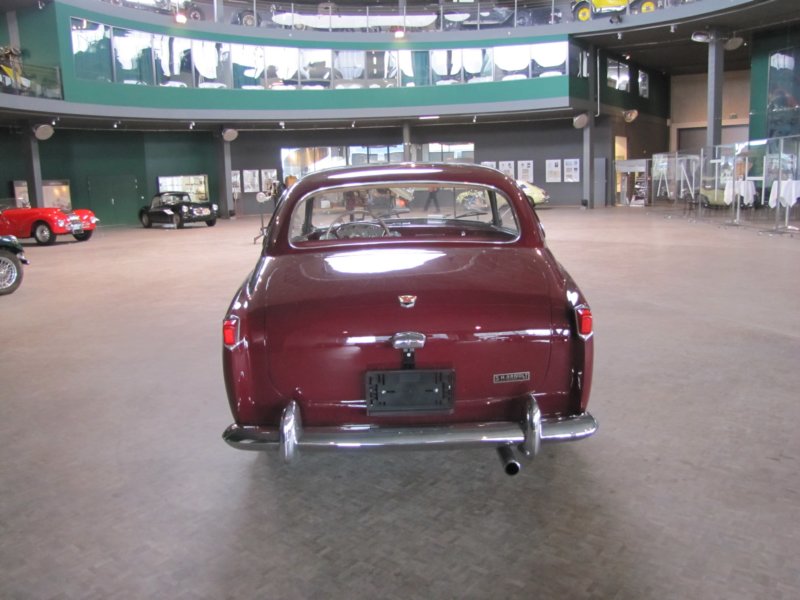 arnoltmgbertonecoupe19558.jpg
