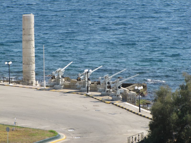 sep2014piraeus100.jpg