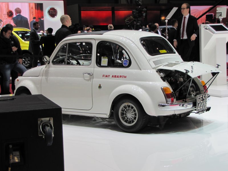 abarth695ssassettocorse3.jpg