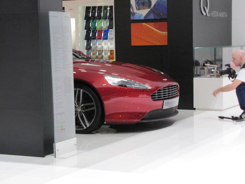 astonmartindb9volante.jpg