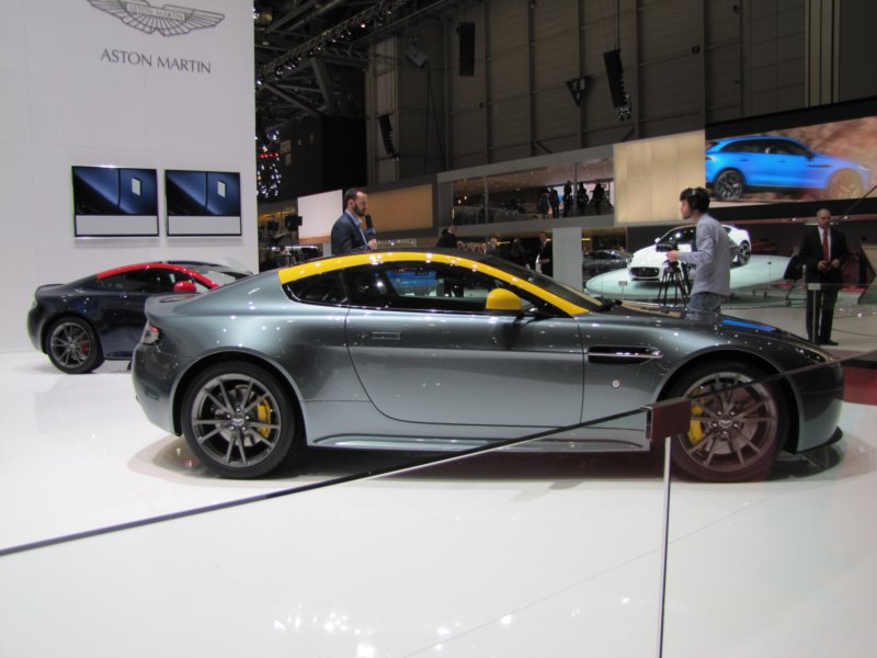 astonmartinvantagen430coup2.jpg