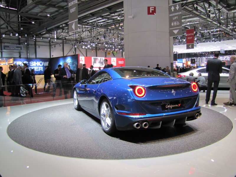 ferraricaliforniat12.jpg