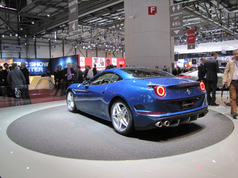 ferraricaliforniat18.jpg