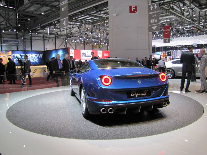 ferraricaliforniat55.jpg