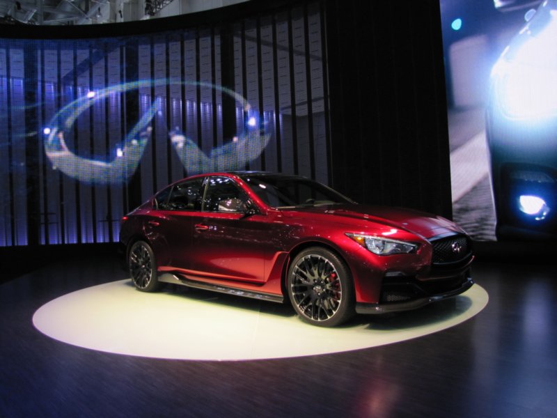 infinitiq50eaurouge6.jpg