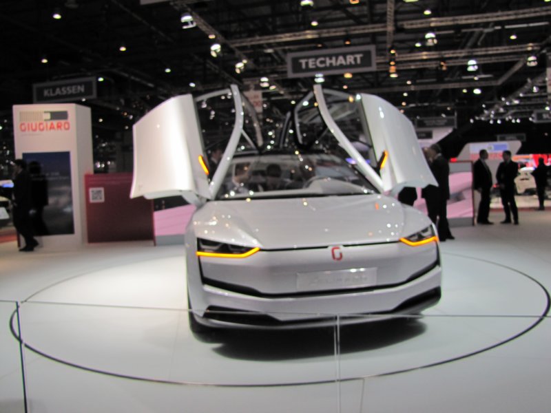 italdesigngiugiaroclipper11.jpg