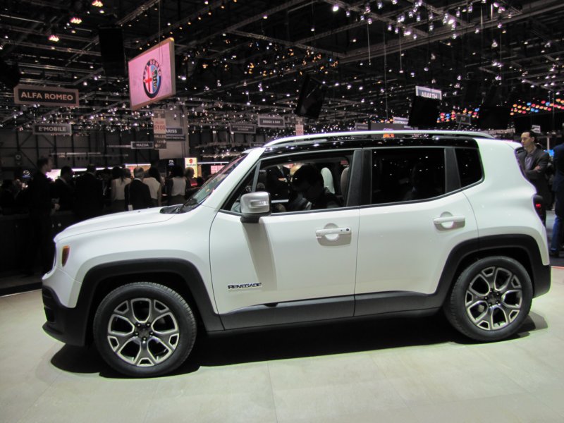 jeeprenegade37.jpg