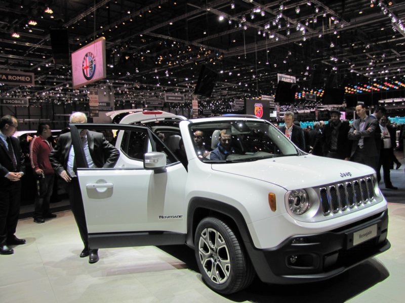 jeeprenegade43.jpg