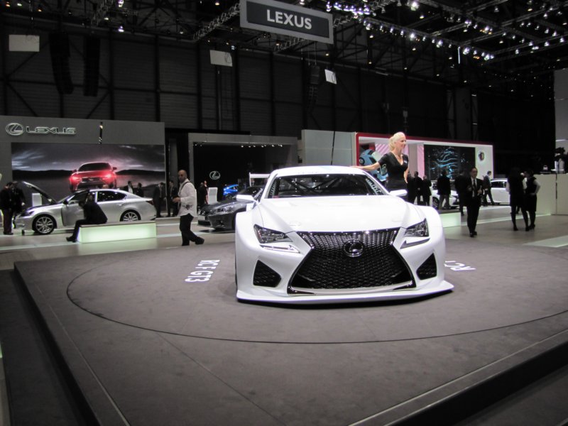 lexusrcfgt35.jpg