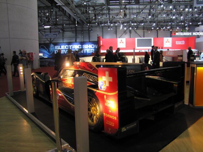 lolab1260toyota2.jpg