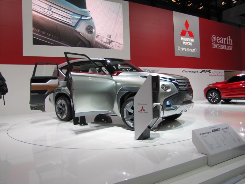mitsubishigcphev22.jpg
