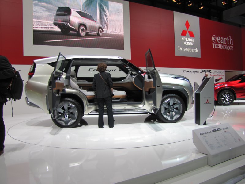 mitsubishigcphev30.jpg