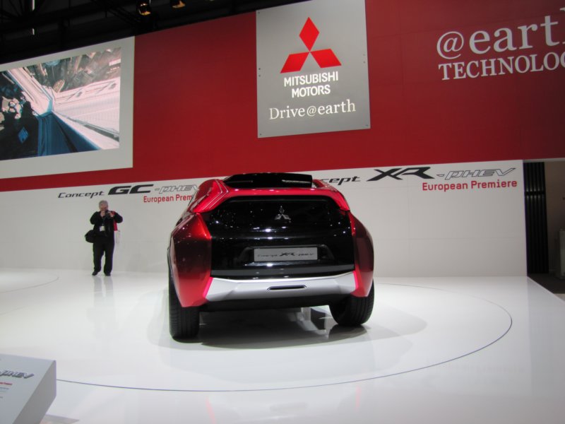 mitsubishixrphev14.jpg