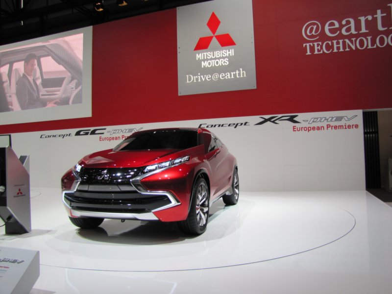 mitsubishixrphev16.jpg
