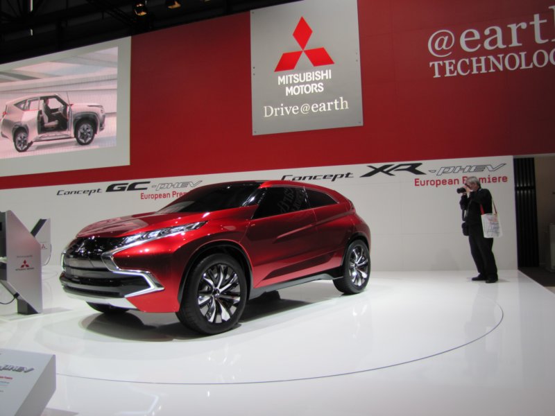 mitsubishixrphev5.jpg