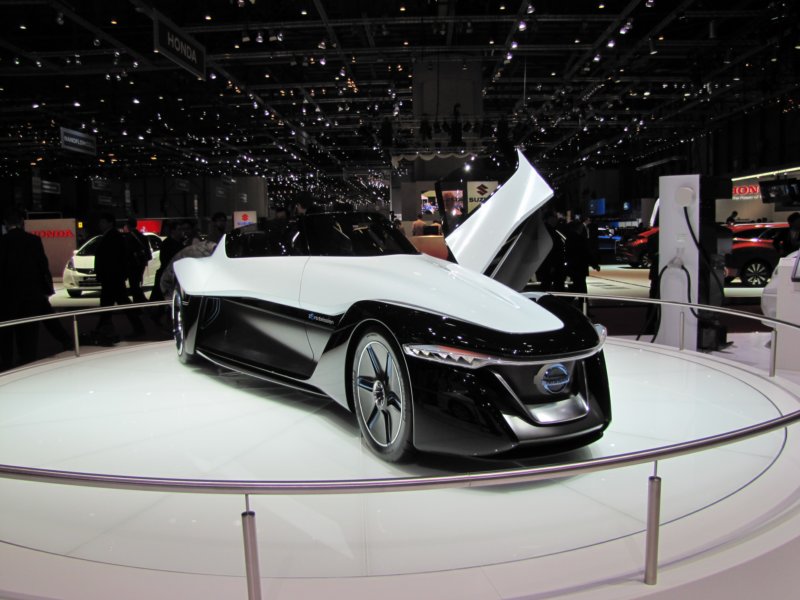 nissanbladeglider15.jpg