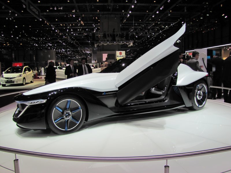 nissanbladeglider27.jpg