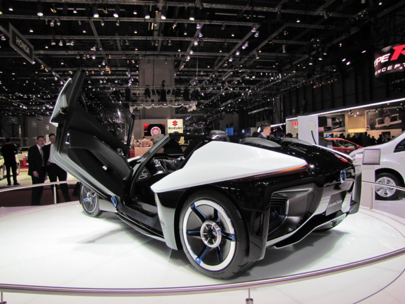 nissanbladeglider55.jpg