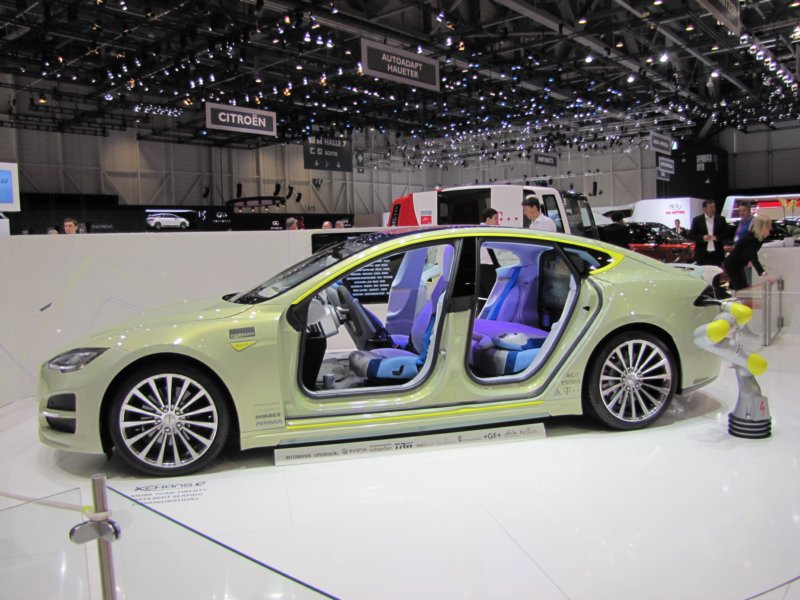 rinspeedxchange23.jpg