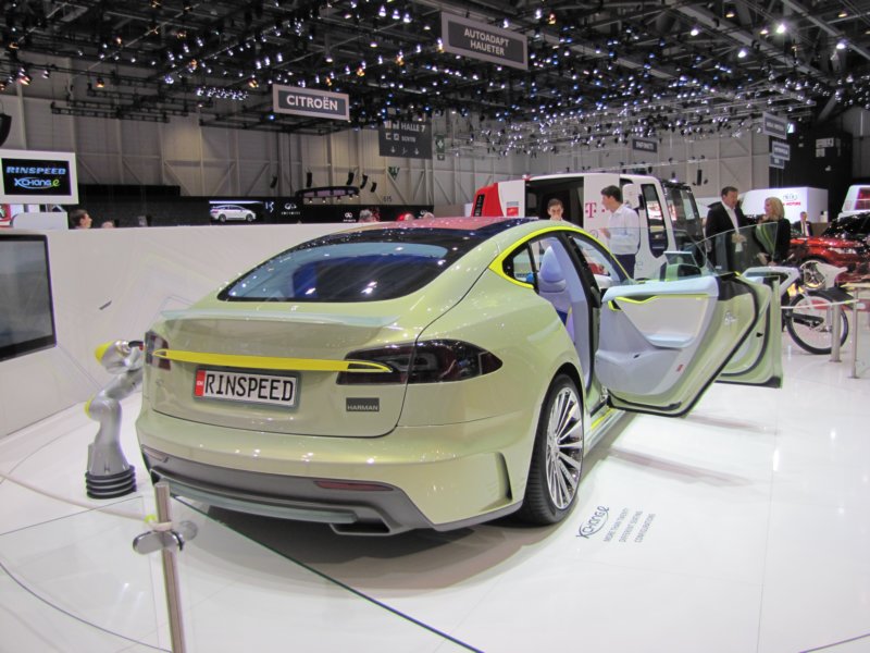 rinspeedxchange51.jpg