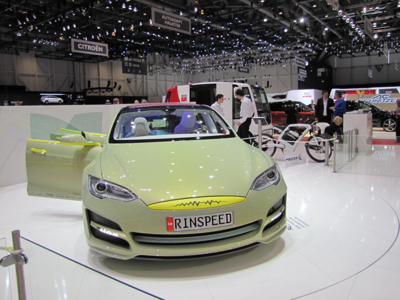 rinspeedxchange65.jpg