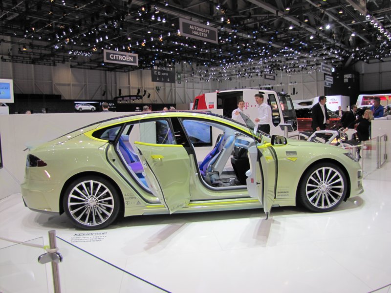 rinspeedxchange69.jpg