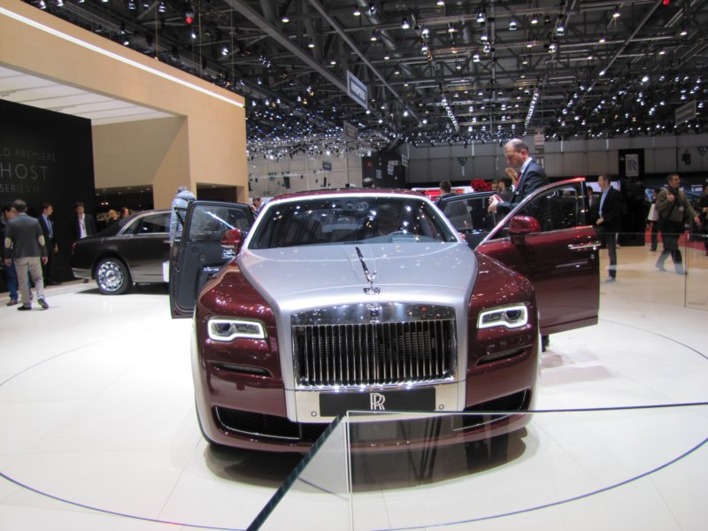 rollsroyceghostseriesii39.jpg