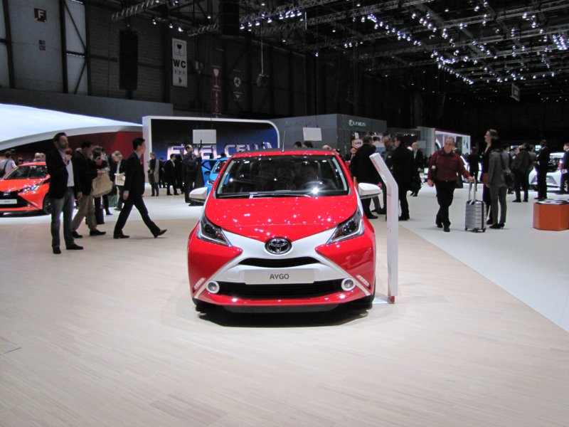toyotaaygo5.jpg