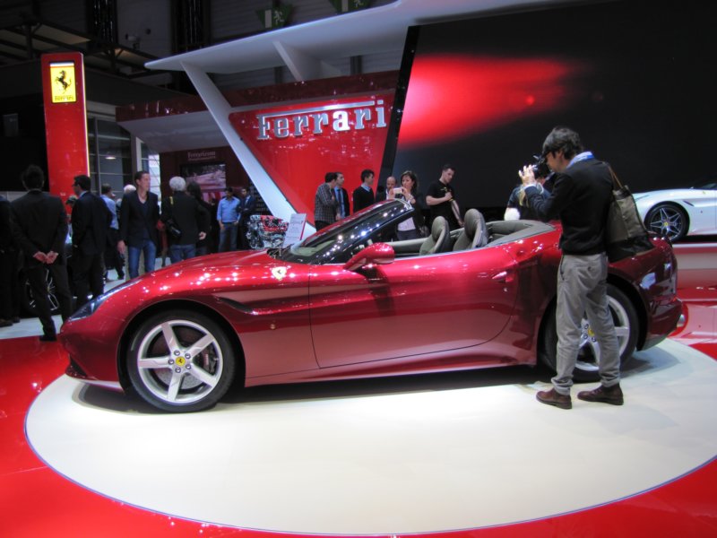 ferraricaliforniat16.jpg
