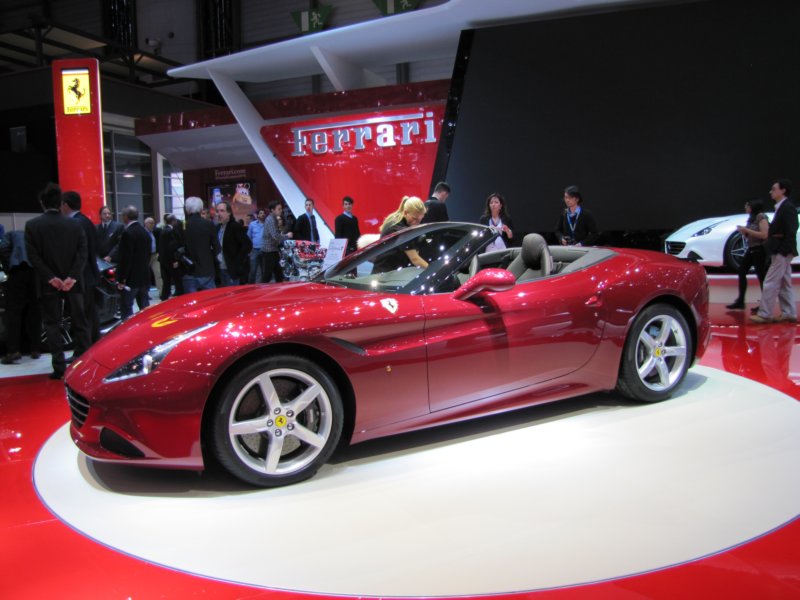 ferraricaliforniat17.jpg