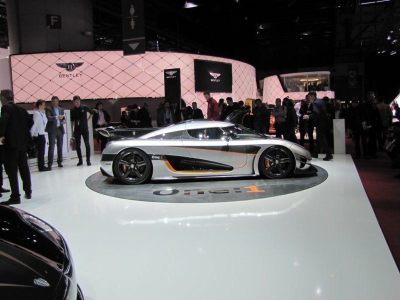 koenigseggone13.jpg