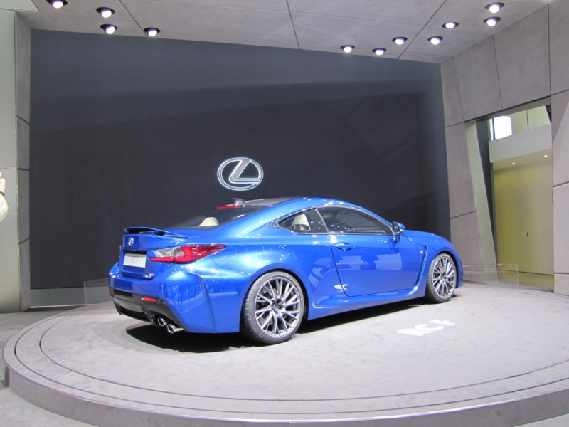 lexusrcf17.jpg