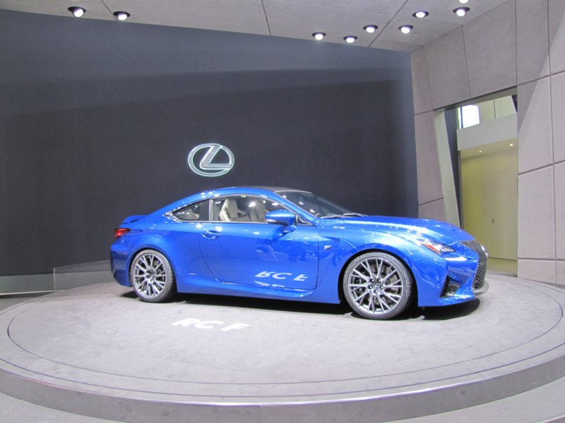 lexusrcf25.jpg