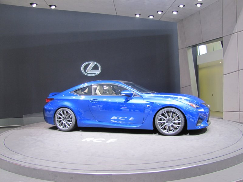 lexusrcf26.jpg