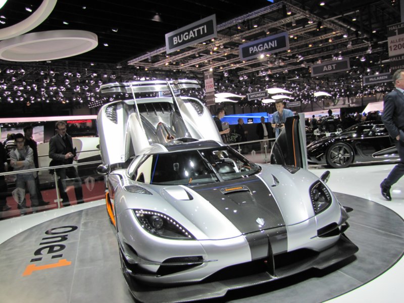koenigseggone1.jpg