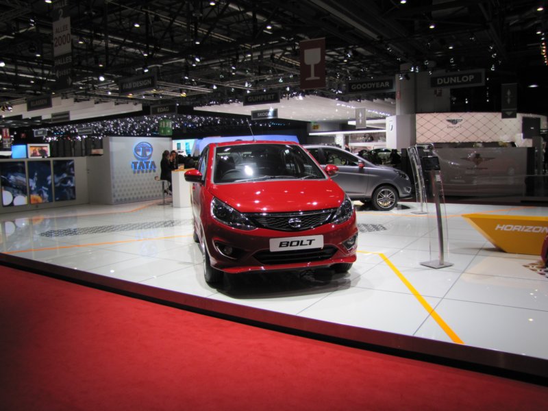 tatabolt4.jpg