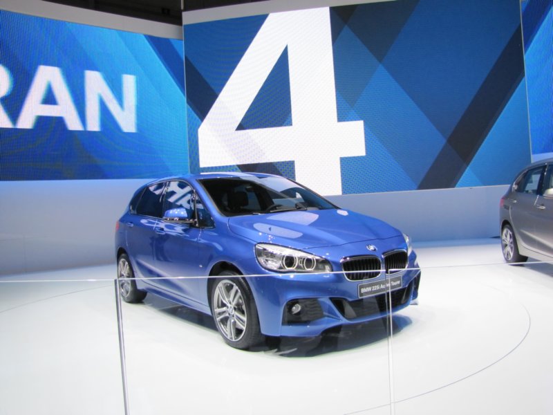 bmw225iactivetourer19.jpg