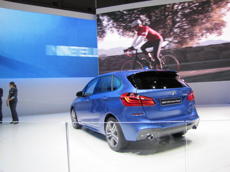 bmw225iactivetourer40.jpg