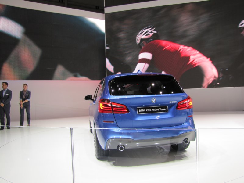 bmw225iactivetourer50.jpg