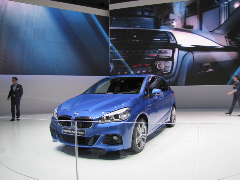 bmw225iactivetourer6.jpg