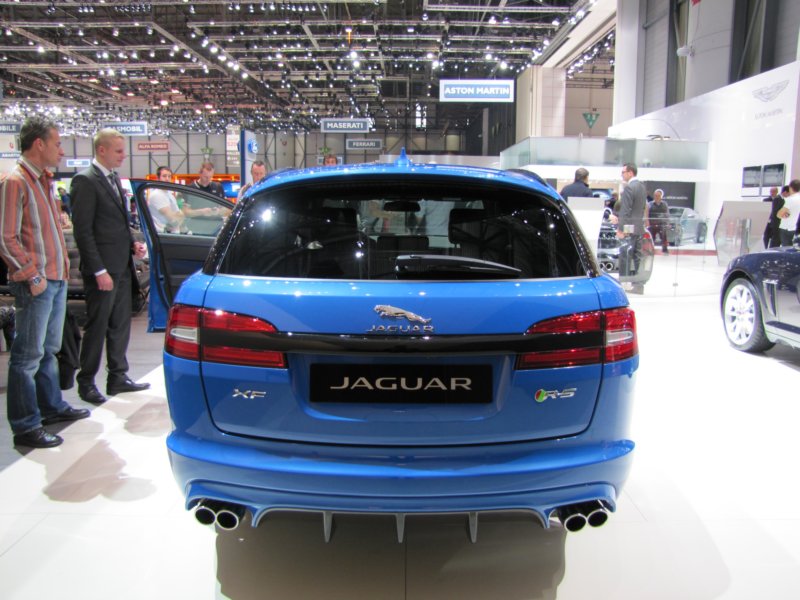 jaguarxfrssportbrake3.jpg