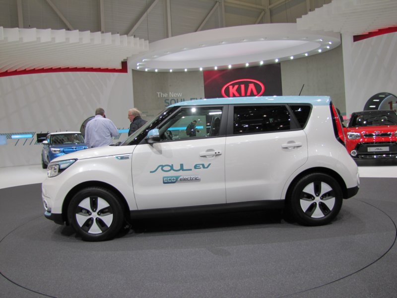 kiasoulev31.jpg