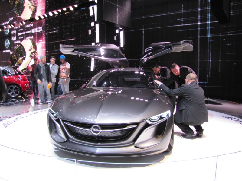 opelmonza37.jpg