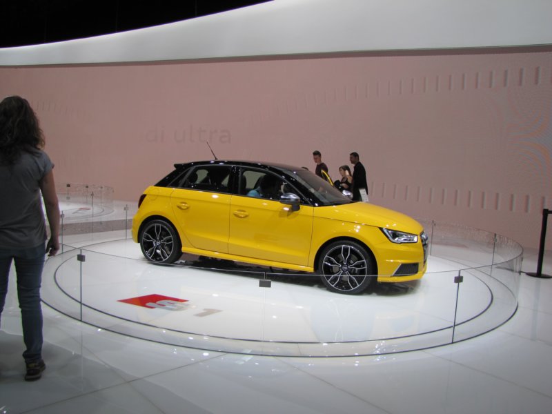 audis1sportback21.jpg