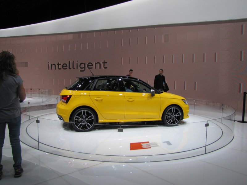audis1sportback3.jpg