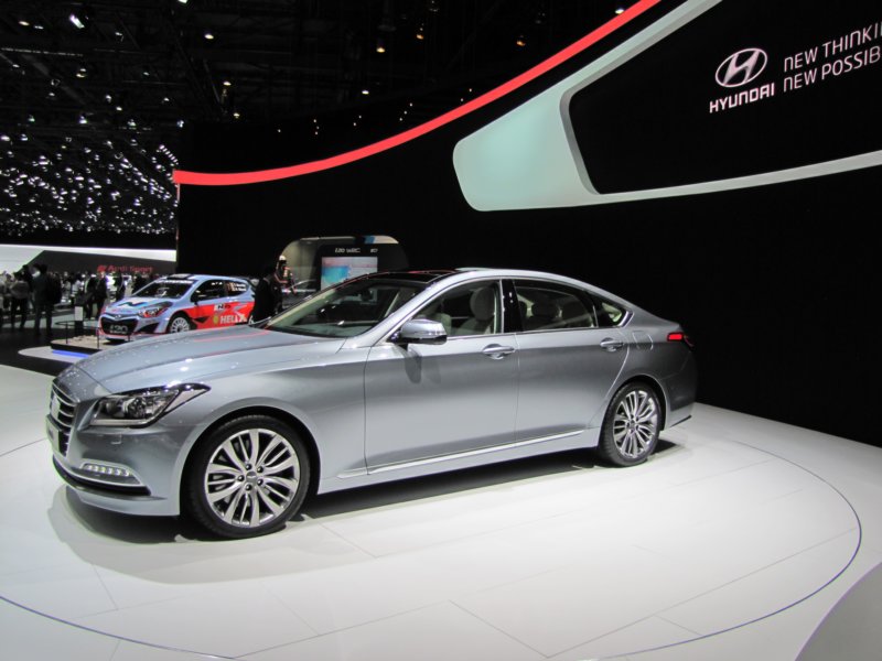 hyundaigenesis43.jpg